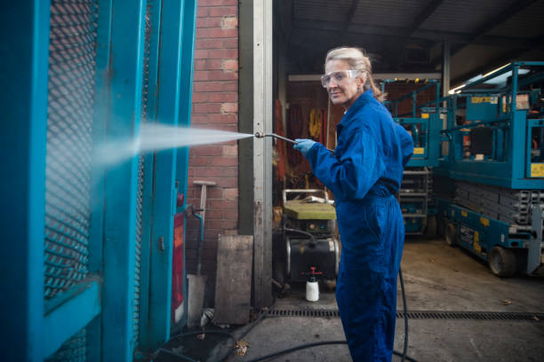 Best Residential Pressure Washing in Watsonville, CA